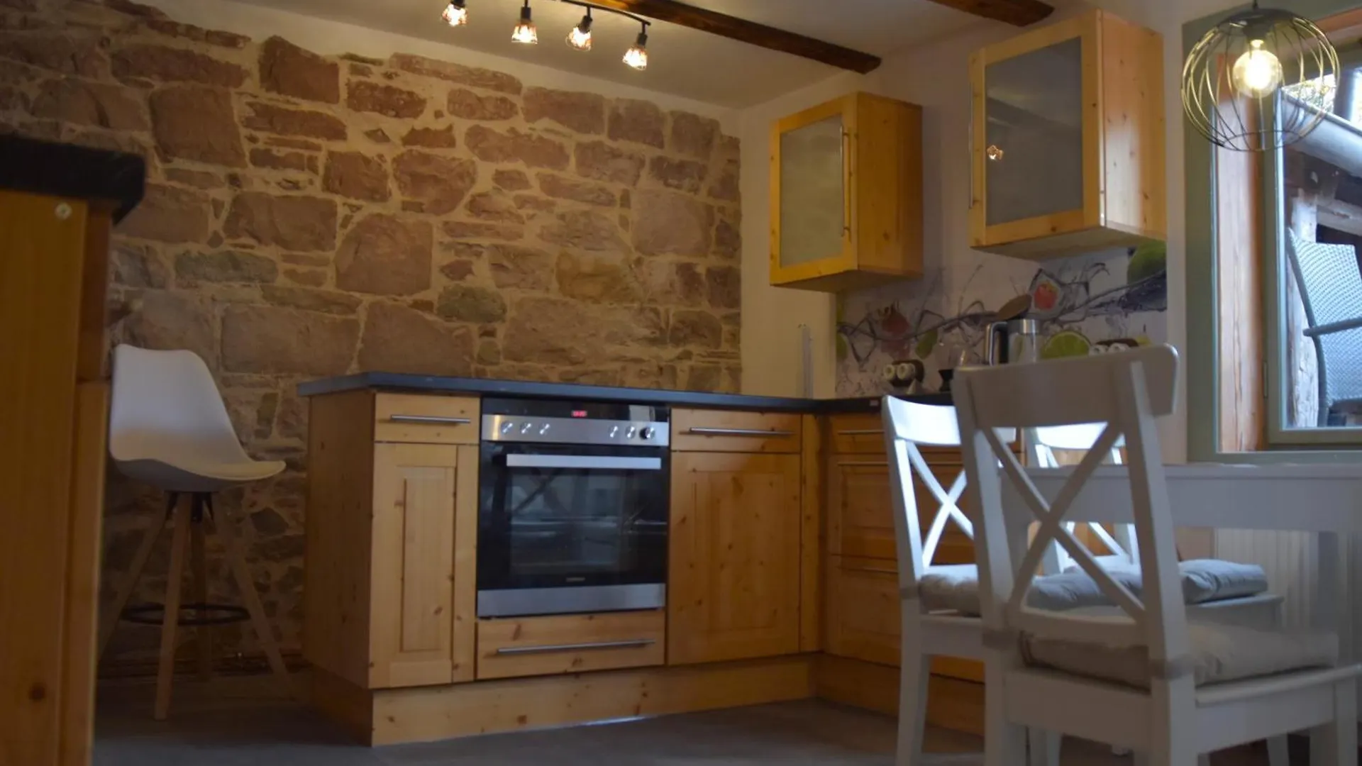 Zellingen Ferienhaus An Der Hoeh' גרמניה